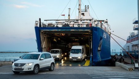 Шторм может нарушить работу переправы в Крым