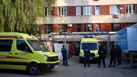 Пострадавшая в Керчи девушка умерла в вертолете при транспортировке в Симферополь