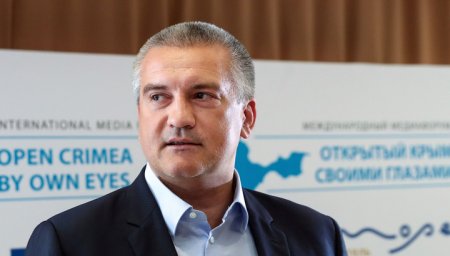 Аксенов рассказал о провале врагов, самостроях и плохих дорогах
