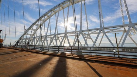 Аксенов прокомментировал передачу участка Тузлинской косы в собственность России