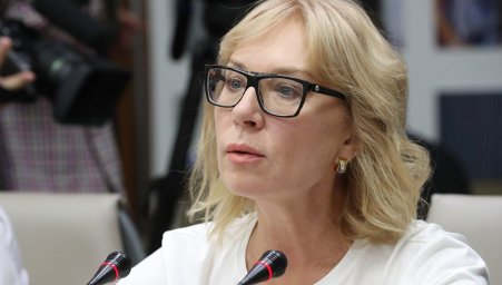 Денисова хочет посетить в Крыму задержанных украинских моряков