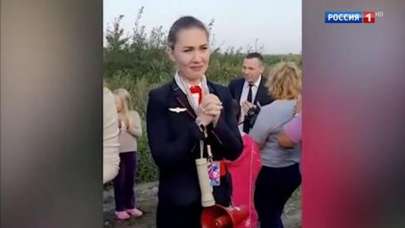 На кукурузное поле с полными баками: посадку А321 в Подмосковье уже назвали чудом